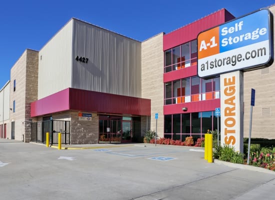 Front entry to A-1 Self Storage in Glendale, California