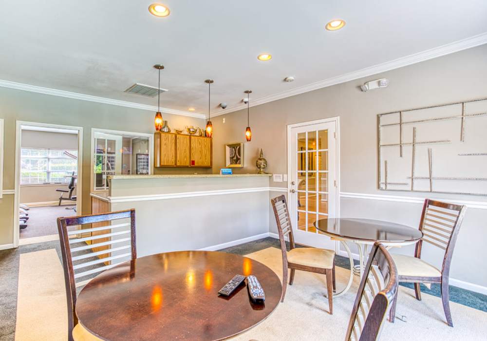 Community kitchen area for entertaining at Battleground North in Greensboro, North Carolina