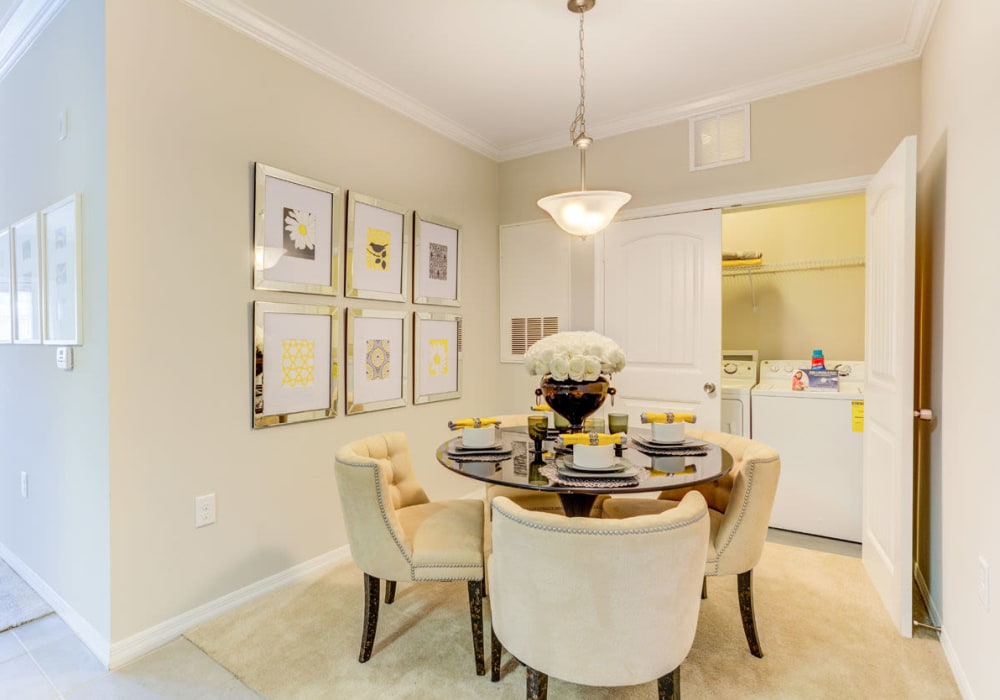 Dinning room area at Amberton at Stonewater in Cary, North Carolina