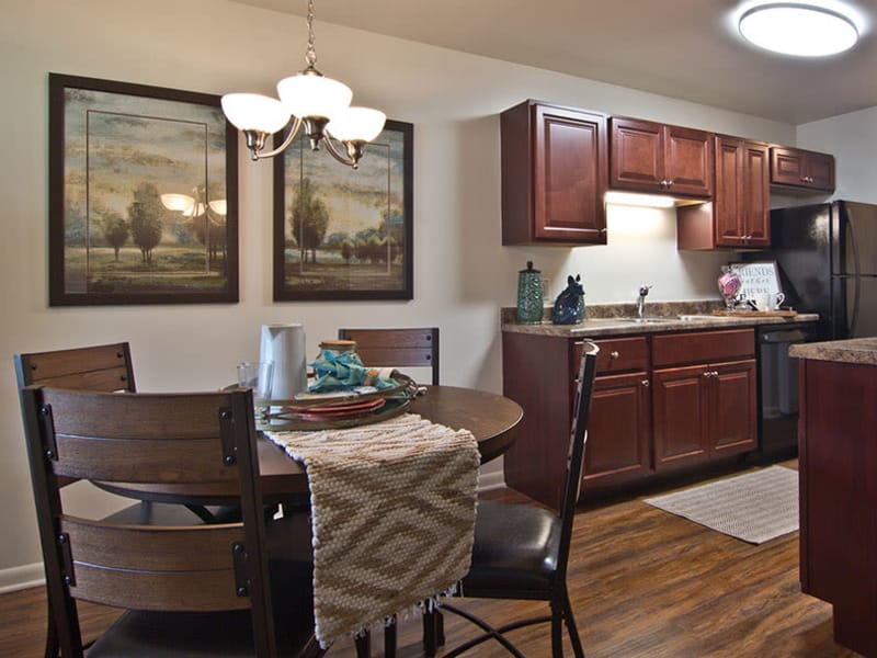The Reserve at Copper Chase offers a spacious living room in York, Pennsylvania
