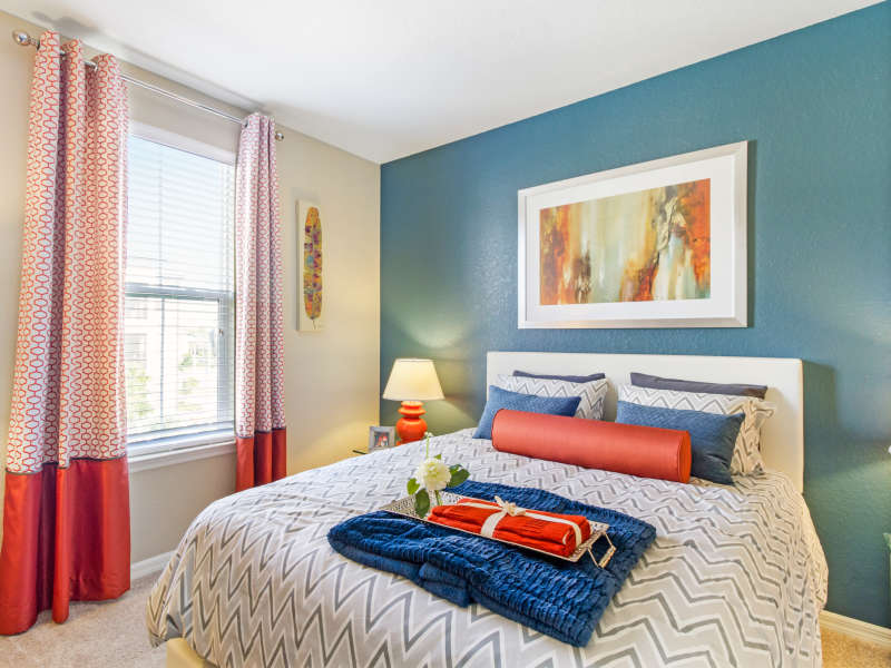 Spacious bedroom at Kittridge in Reseda, California