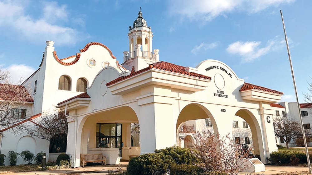 Exterior and main entrance at Oxford Vista Wichita in Wichita, Kansas