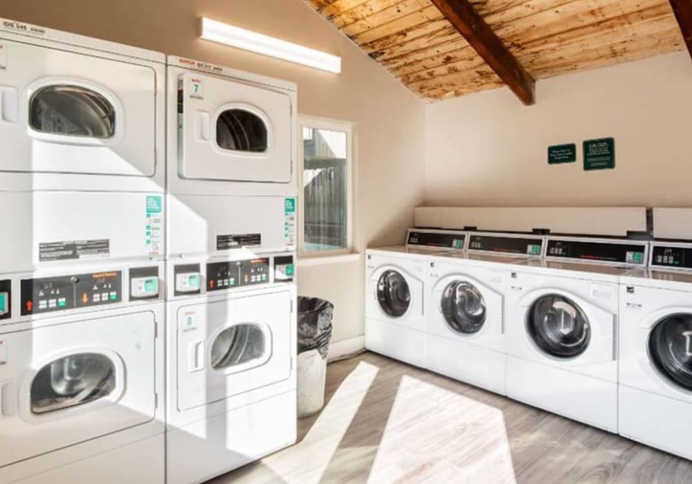 Laundry facilities at Alderwood in Ukiah, California