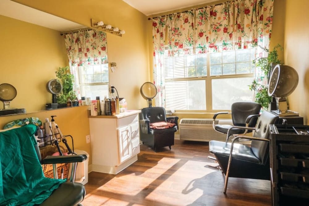 Hair salon at Lakeland Senior Living in Eagle Point, Oregon. 