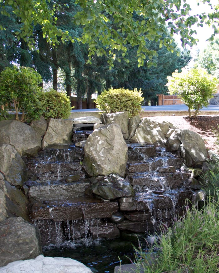 Beautiful fountain located at The Springs at Wilsonville in Wilsonville, Oregon