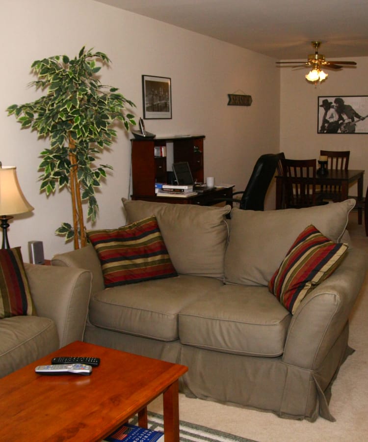 Floor plan model at Brinley Manor