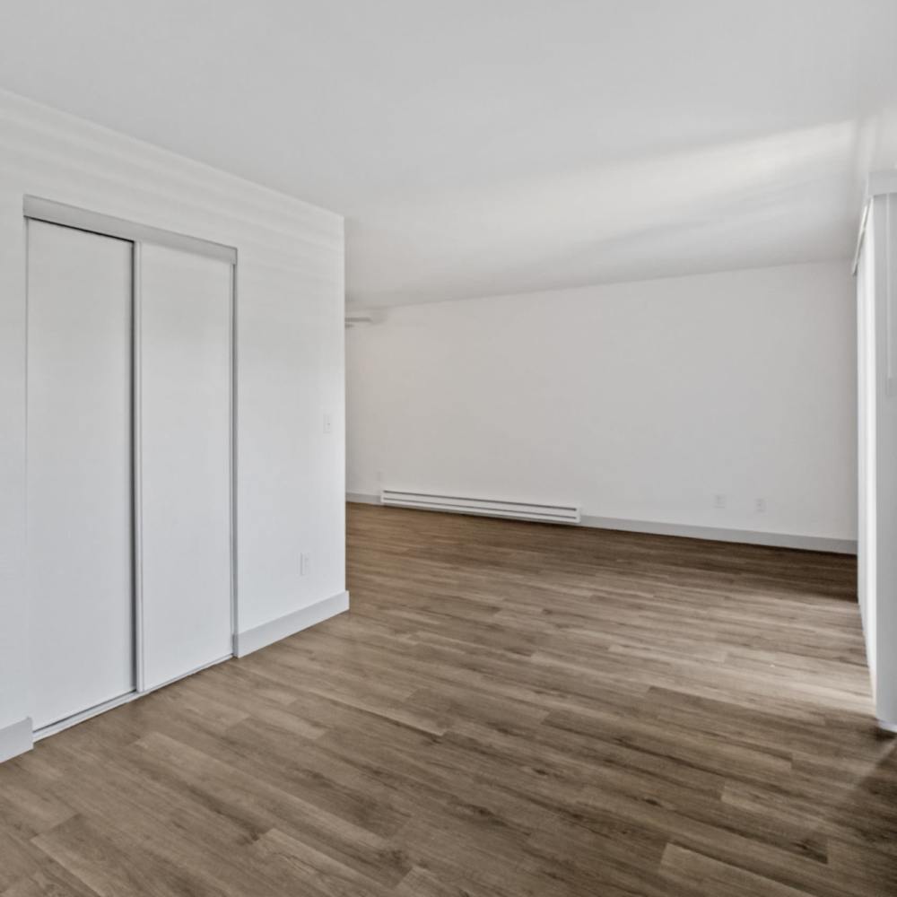 Spacious living room at Bay Village in Vallejo, California