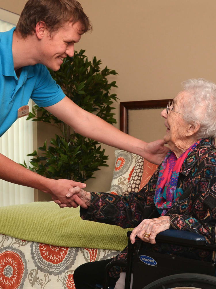 Senior woman and staff member at Heritage Springs in Las Vegas, Nevada