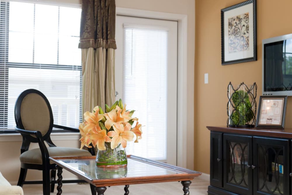 Plush carpeting in a model home's living area at Cahaba Grandview in Birmingham, Alabama