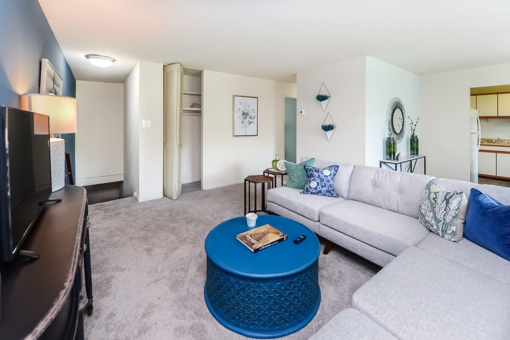 Cozy living room at Marchwood Apartment Homes