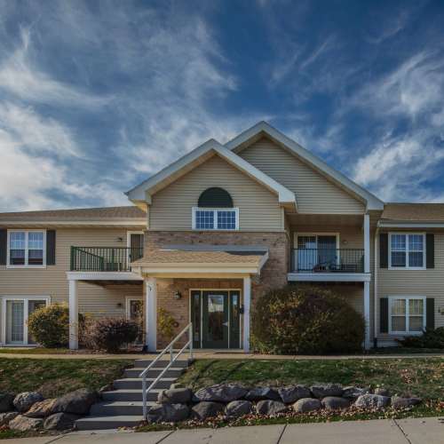 Exterior view of apartments at 2202 Luann Place Apartments in Madison, Wisconsin