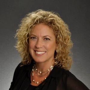 Kristi Doshan, Sales Associate at Applewood Pointe.