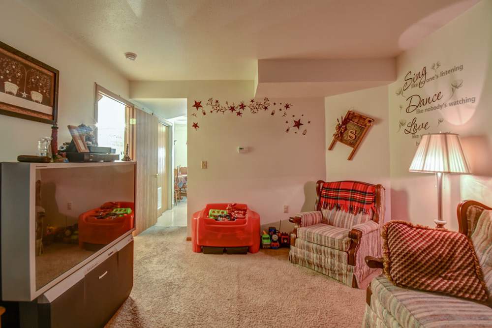 Living room at Yellowbud Place in Moorefield, West Virginia