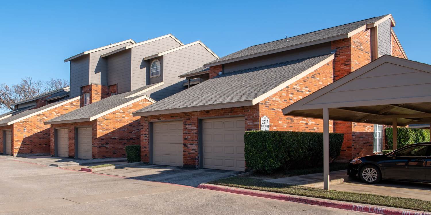 Apartments at Copper Chase in Arlington, Texas