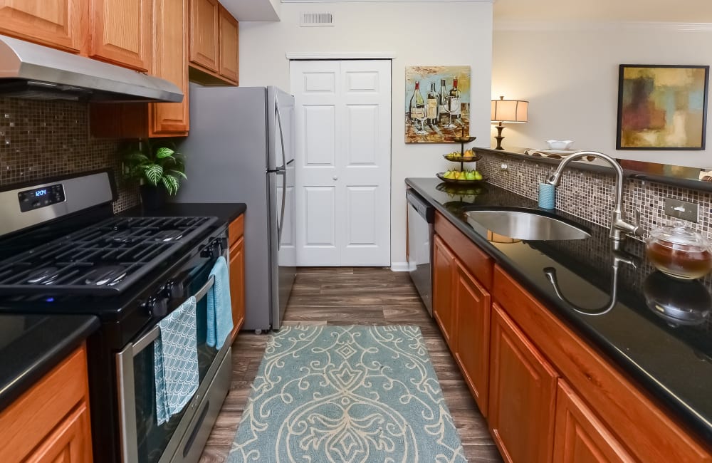 Fully equipped kitchen at Bishop's View Apartments & Townhomes in Cherry Hill, New Jersey