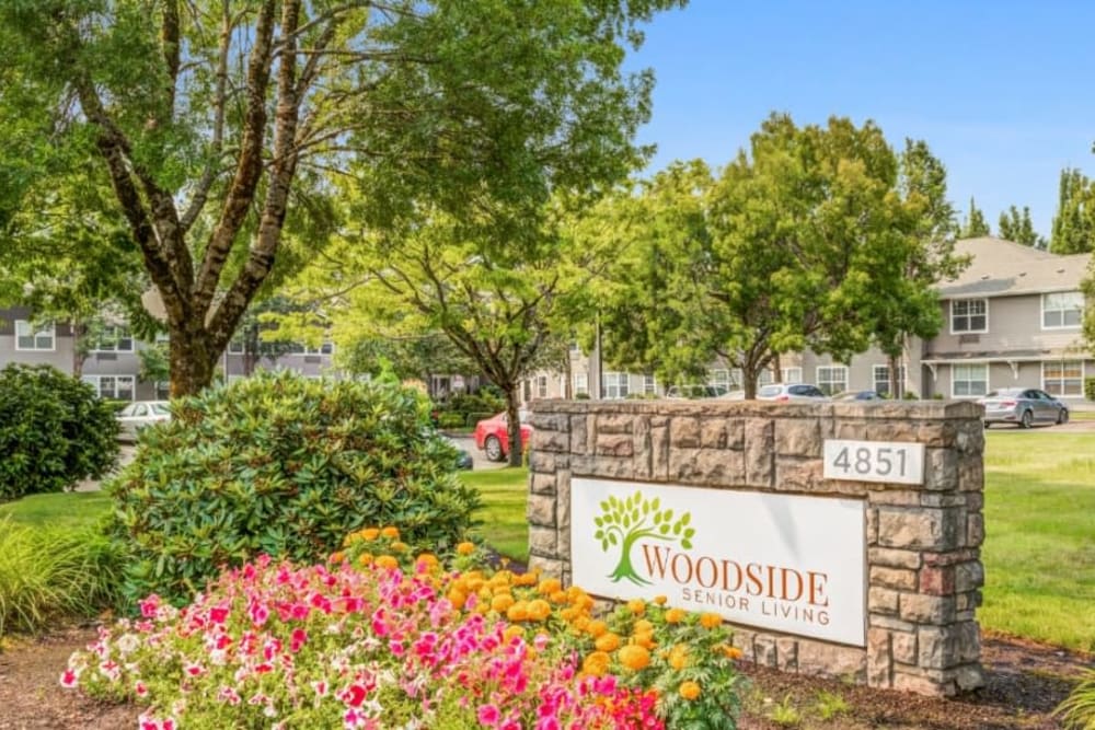 Main entrance to Woodside Senior Living in Springfield, Oregon