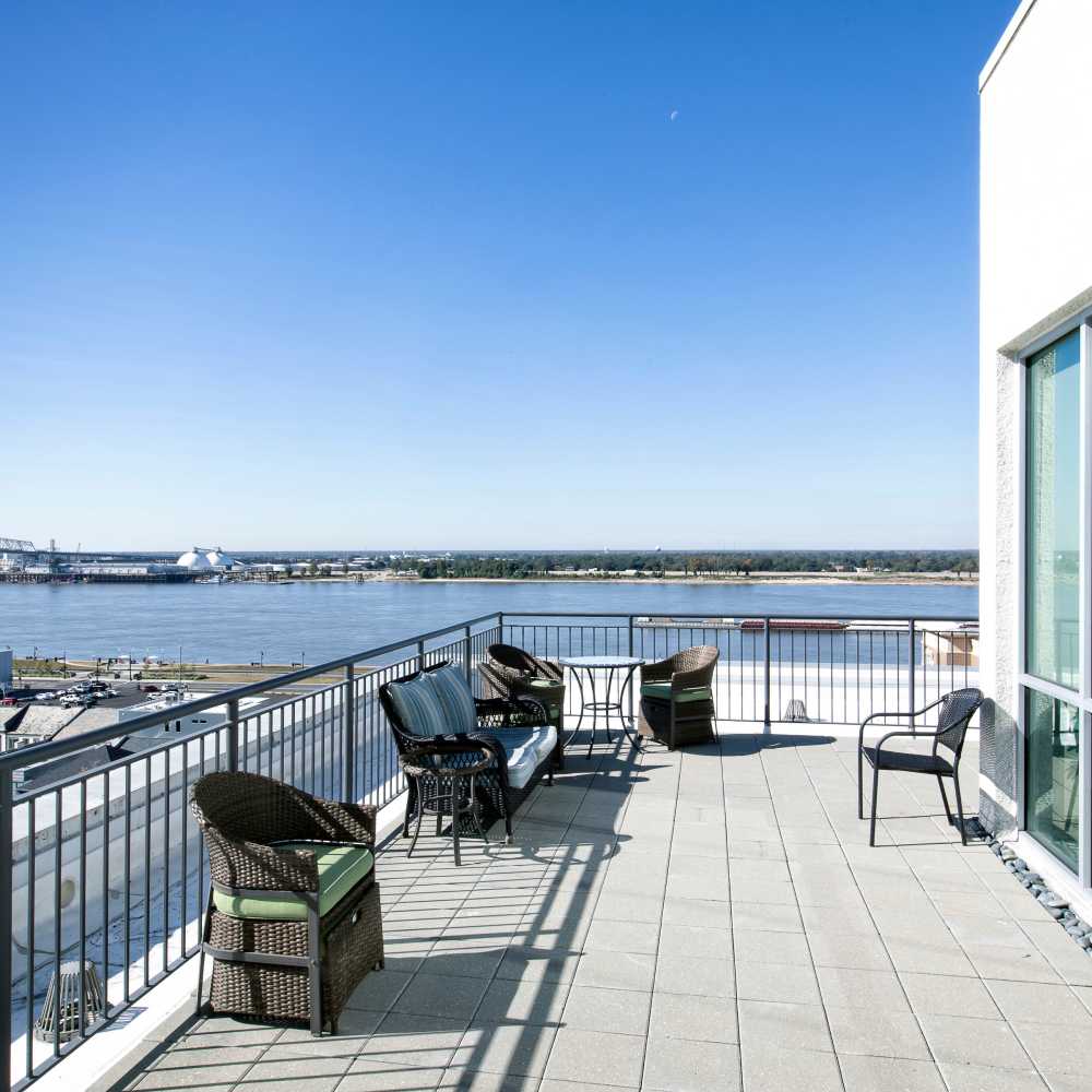 Rooftop lounge at 440 on Third Apartments in Baton Rouge, Louisiana