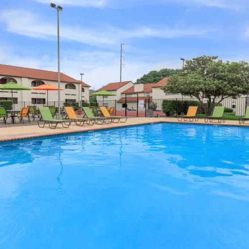 Sparkling swimming pool at Villas de Toscana in San Antonio, Texas