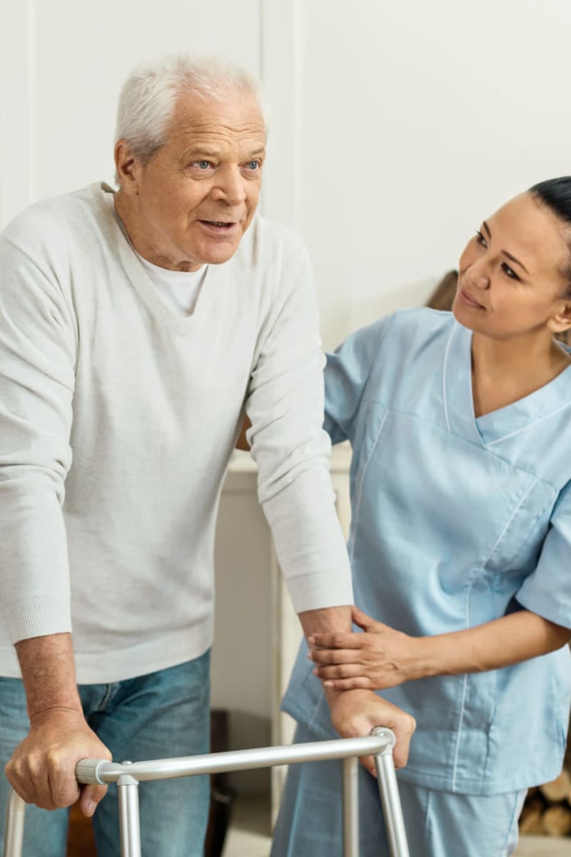 Resident in prehab therapy at Geneva Lake Manor in Lake Geneva, Wisconsin