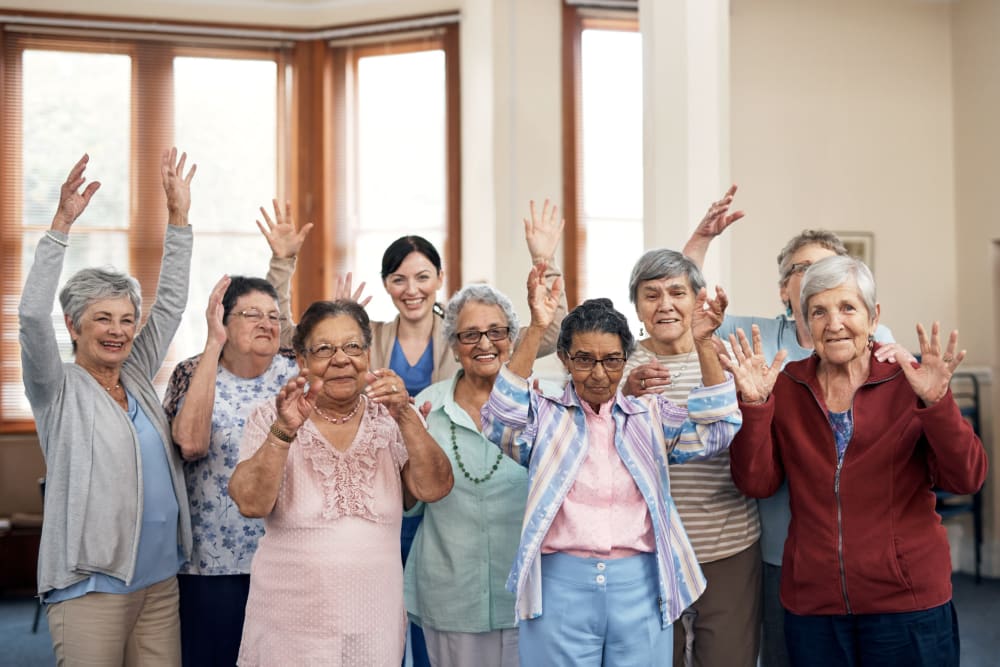 Group photo of residents at Broadwell Senior Living in Plymouth, Minnesota