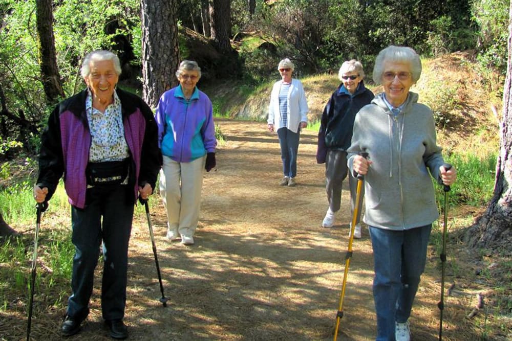Residents hiking around at Hilltop Commons Senior Living in Grass Valley, California