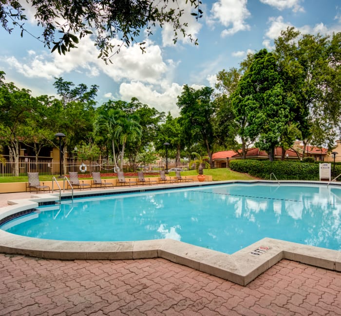 Swimming pool area at IMT Pinebrook Pointe in Margate, Florida