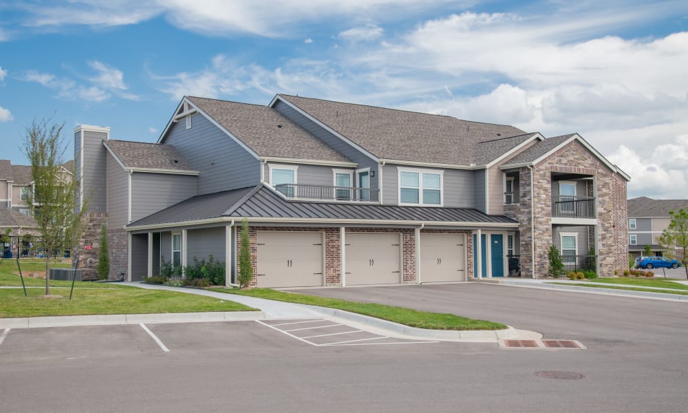 Exterior at Cottages at Crestview in Wichita, Kansas