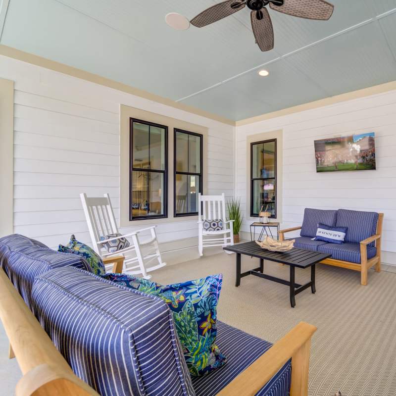 Exterior seating space at Seaglass Cottage in North Myrtle Beach, South Carolina
