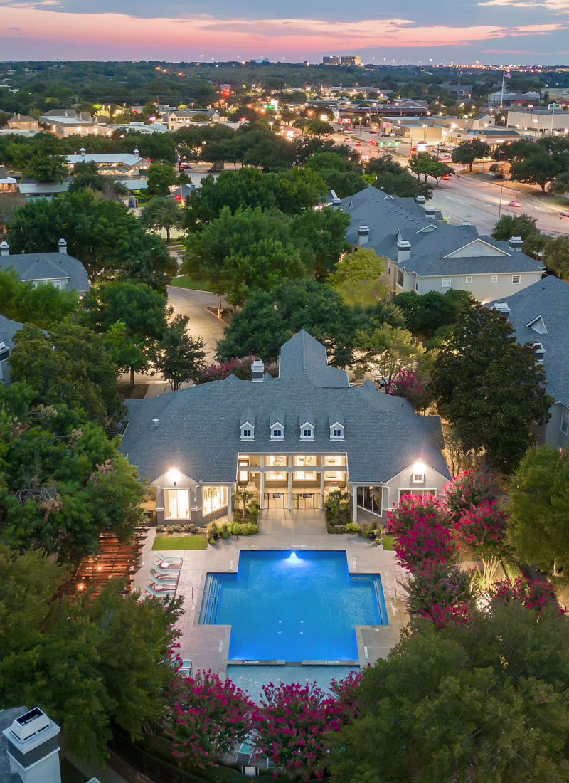 View our amenities at Marquis at Stonegate in Fort Worth, Texas