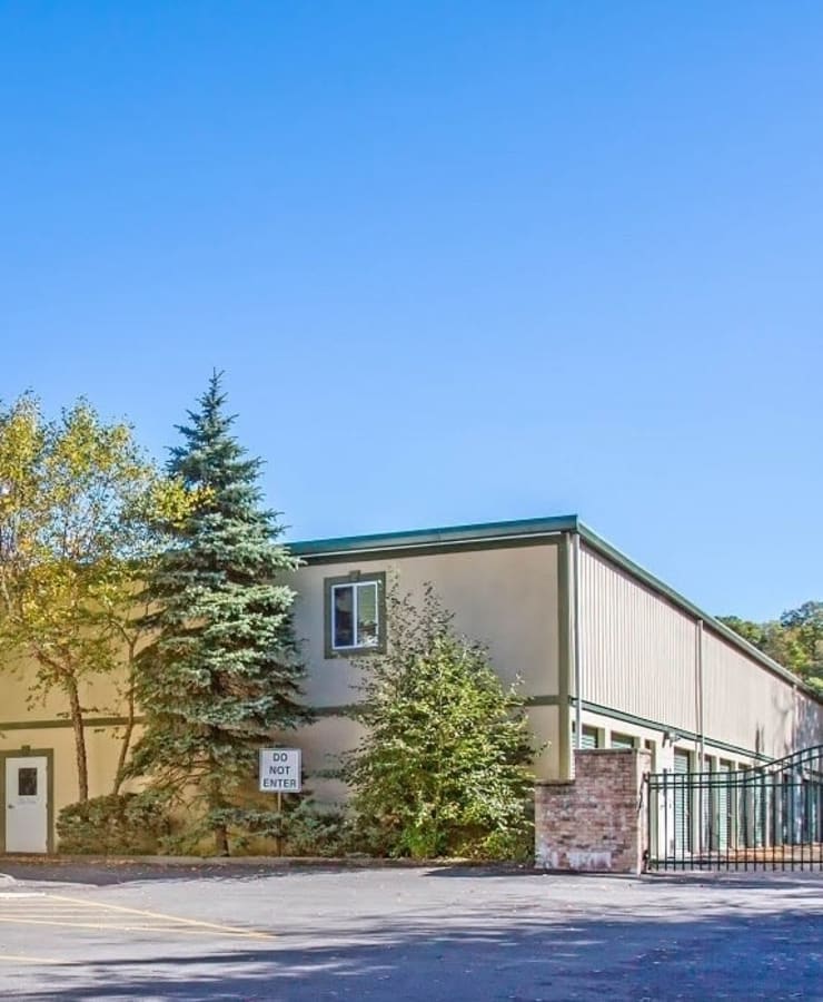 The exterior of the main office at StorQuest Express - Self Service Storage in Briarcliff Manor, New York