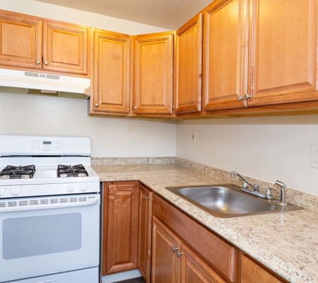 Model kitchen at Royal Gardens Apartment Homes in Livermore, California