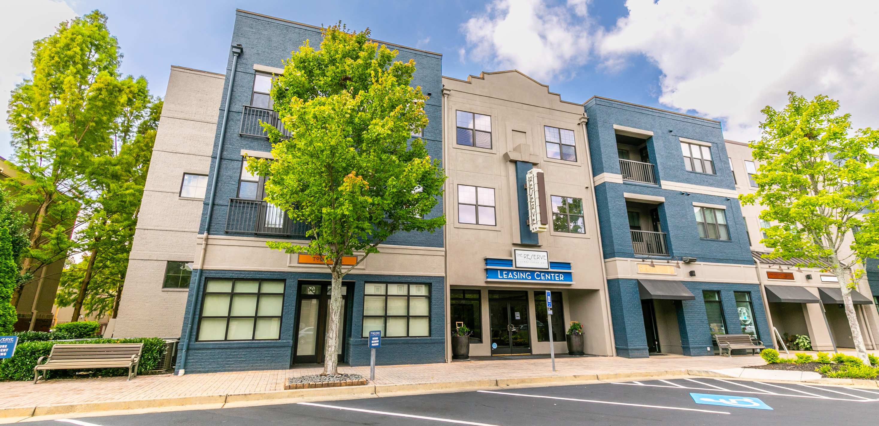 Contact Us | The Reserve at Johns Creek Walk in Johns Creek, Georgia