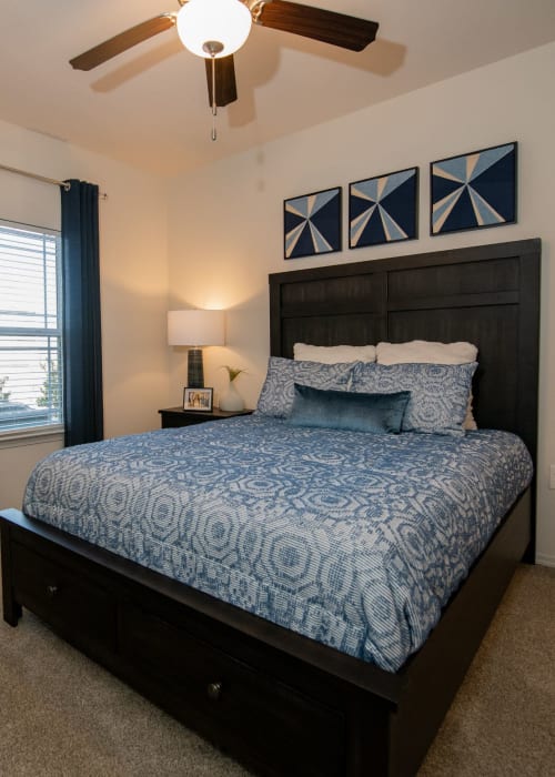 Floor plans at Center 301 Apartments in Belton, Missouri