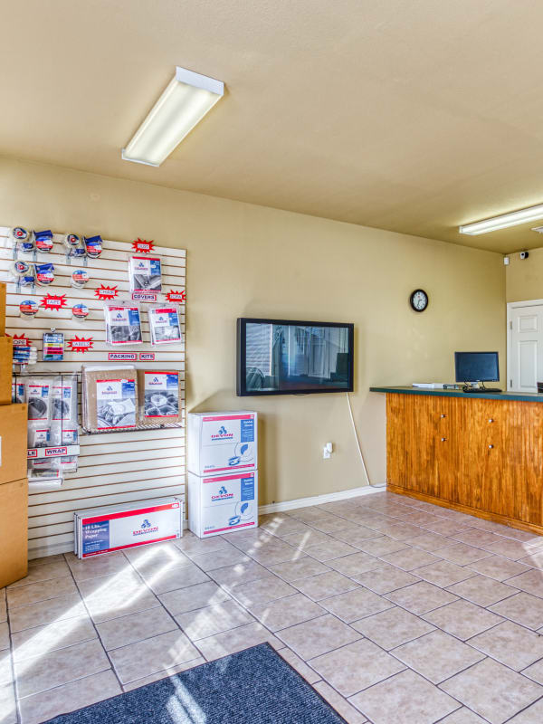 Leasing office in Greenville, Texas at Devon Self Storage