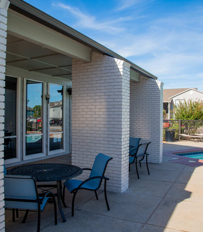 Large swimming pool at Tammaron Village Apartments in Oklahoma City, Oklahoma