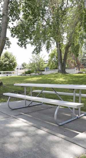 View amenities at Highland Pointe Apartments in Cottonwood Heights, Utah