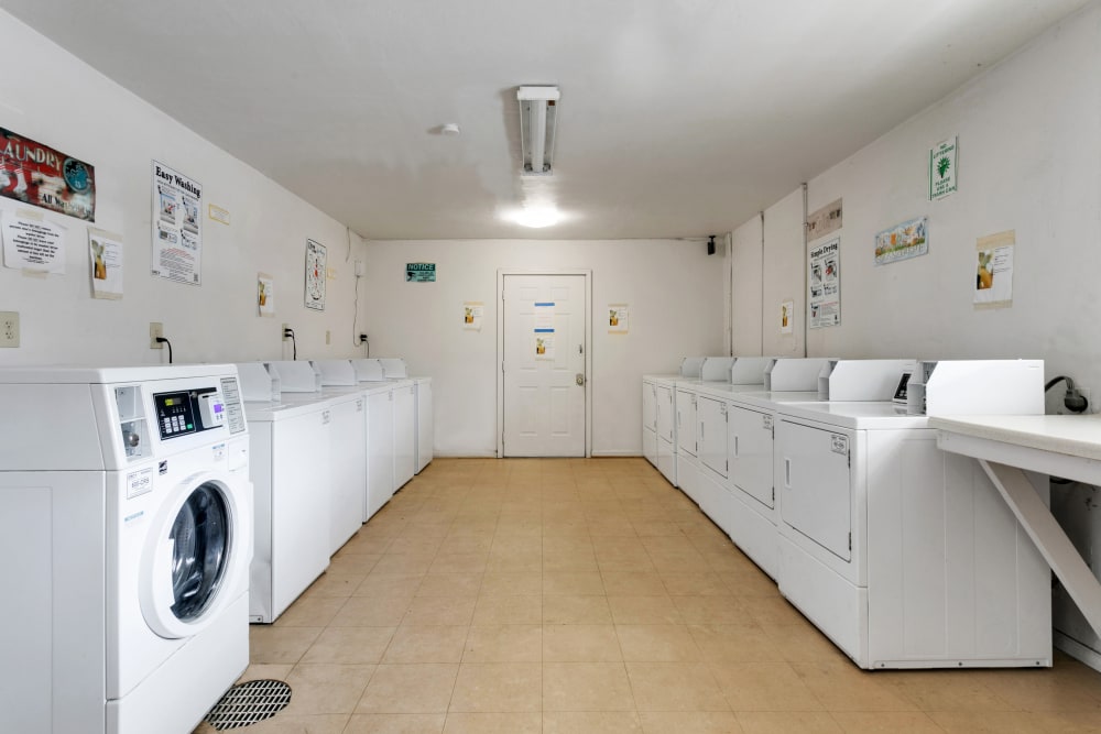 Onsite laundry room at Admiral's Way in Norfolk, Virginia