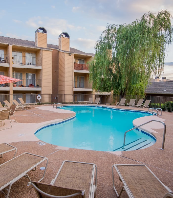 Large swimming pool at Windsail Apartments in Tulsa, Oklahoma