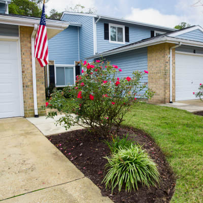 homes with attached garages at Glenn Forest in Lexington Park, Maryland