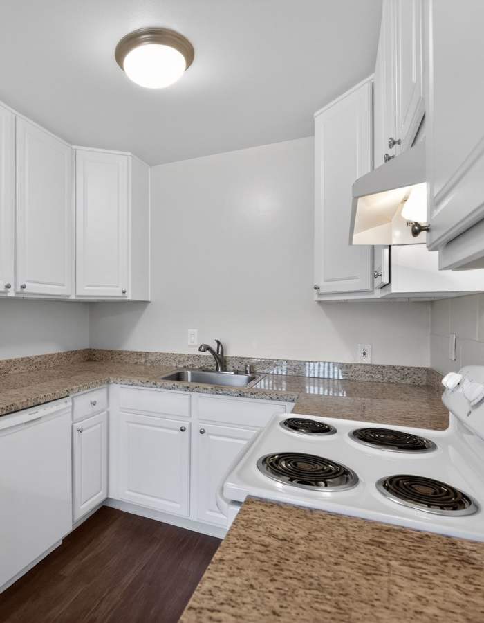 Modern Apartments at Stanford Villa in Palo Alto, California