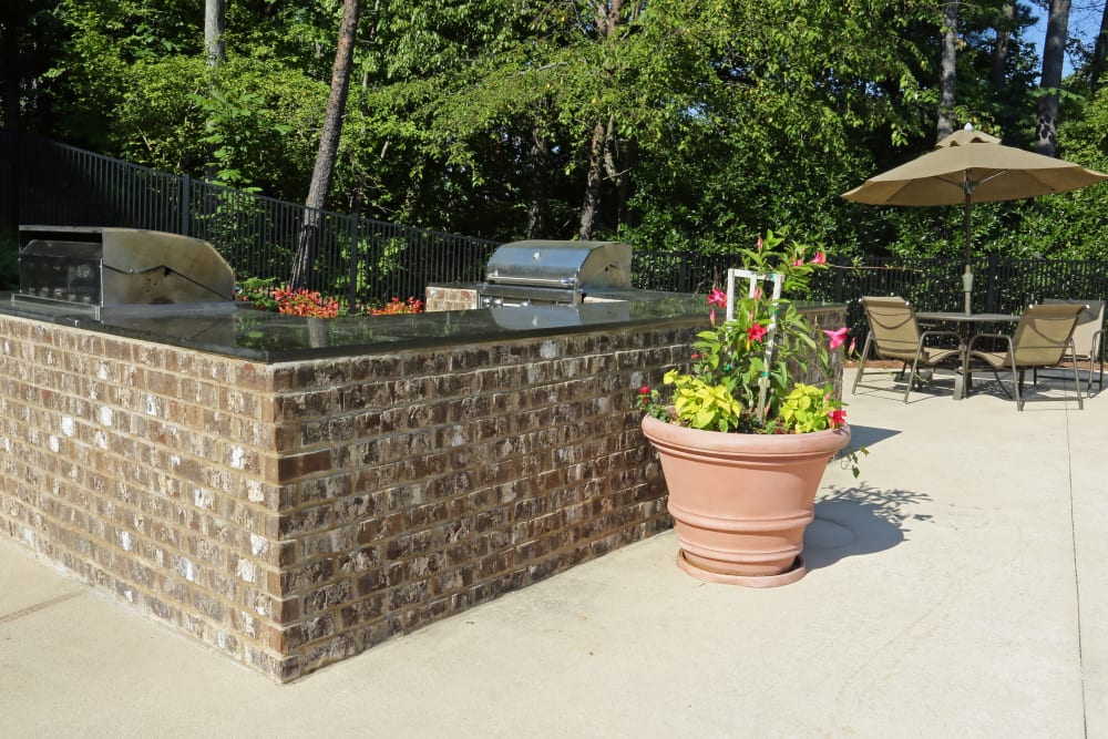 BBQ Area with Seating at Cahaba Grandview in Birmingham, Alabama