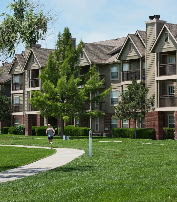 Exterior of Crown Chase Apartments in Wichita, Kansas