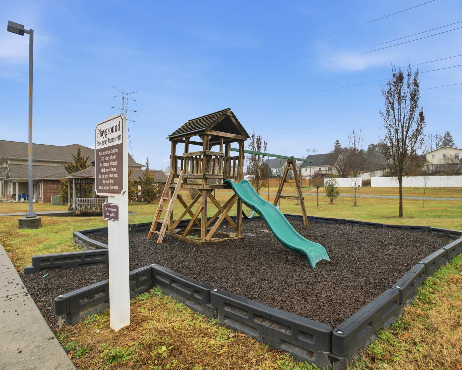 Modern apartments to Hancock Ridge in Johnson City, Tennessee