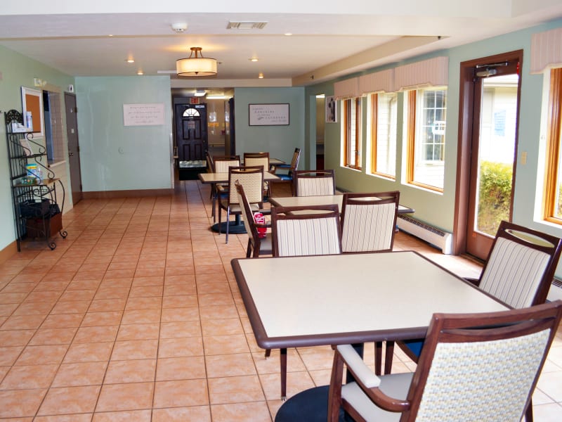 The resident dining room at Wyndemere Memory Care in Green Bay, Wisconsin.