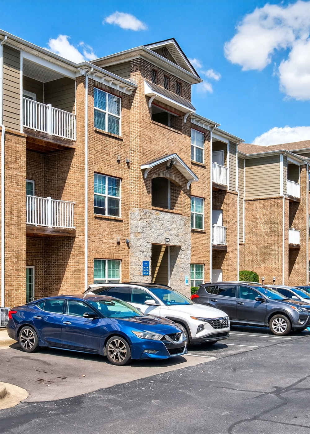 Exterior at Palomar View Apartments in Lexington, Kentucky