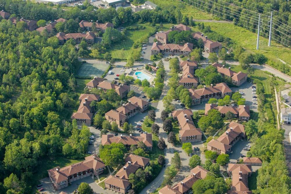 Photos of Everly Roseland in Roseland, NJ