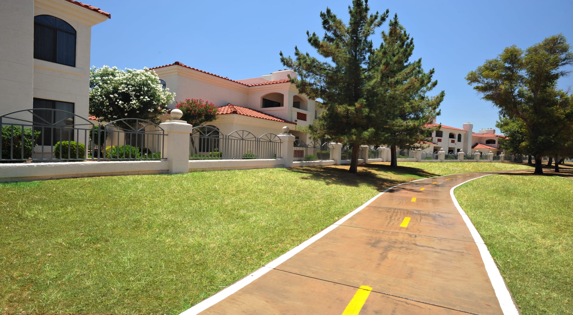 Neighborhood pathway at San Antigua in McCormick Ranch in Scottsdale, Arizona