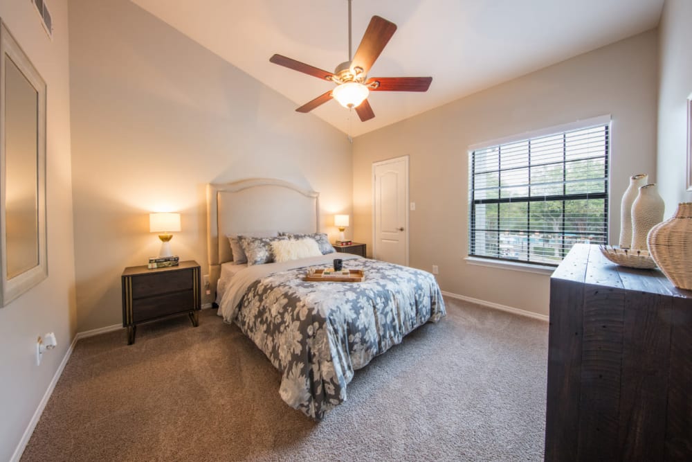 Cozy bedroom at Marquis at Treetops in Austin, Texas