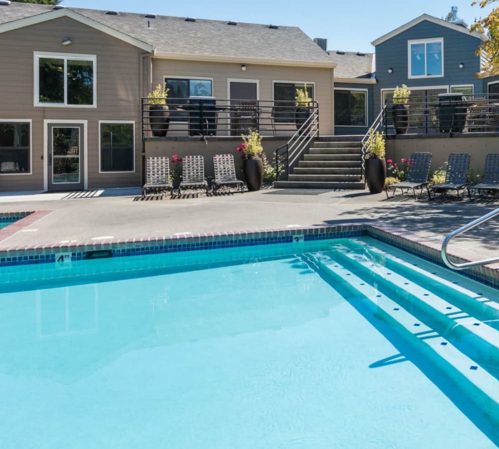 Comfortable and modern pool and clubhouse at Haven at Golf Creek in Portland, Oregon