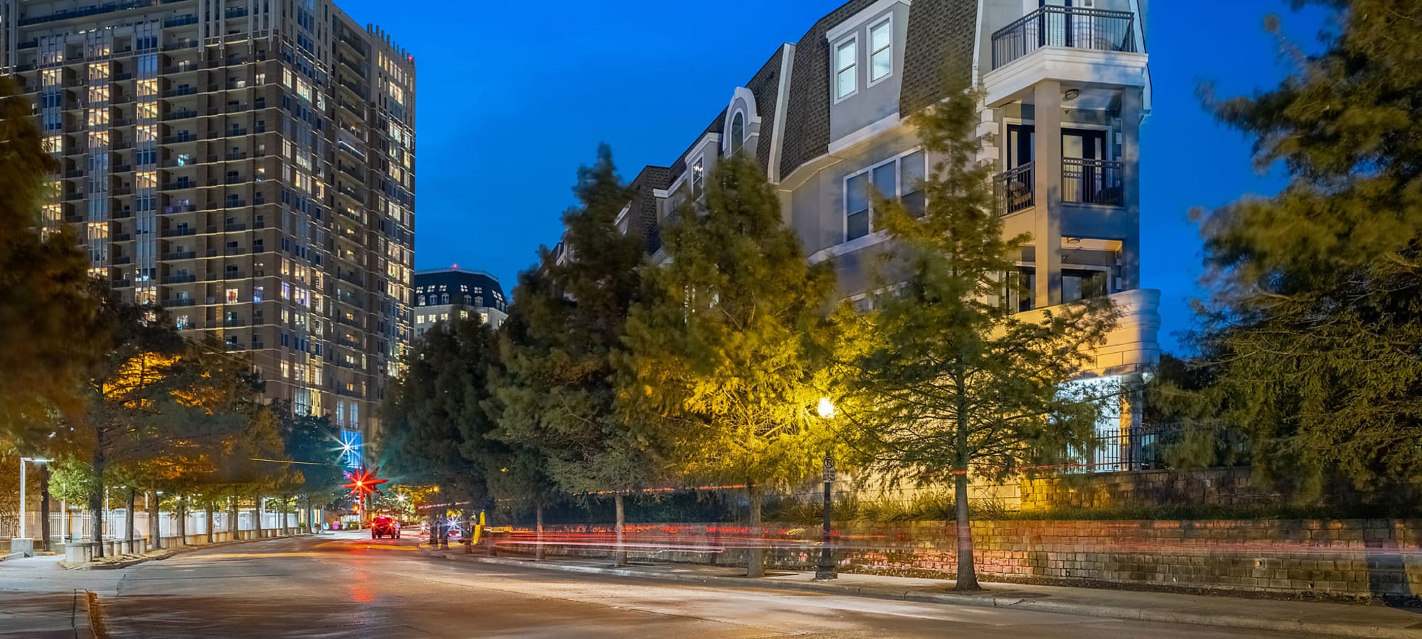 Neighborhood near The Marquis of State Thomas in Dallas, Texas